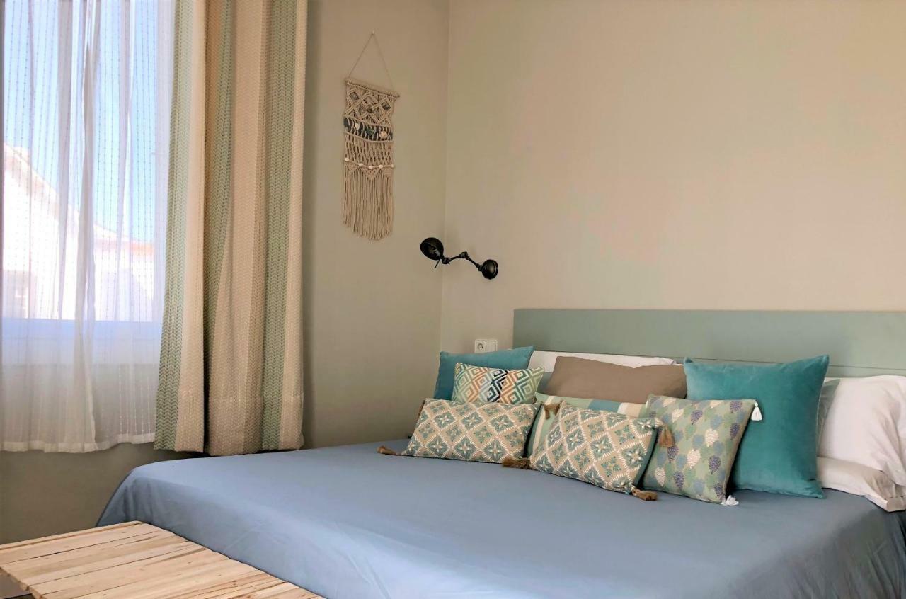 Hotel Capri Sitges Bagian luar foto